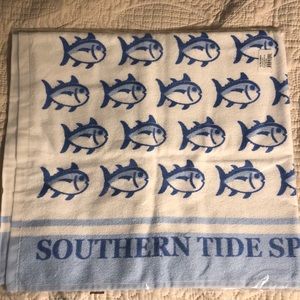 Southern Tide NWT towel